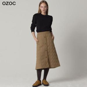 [오조크(OZOC)] 프론트 버튼 패딩 A라인 스커트 (택가격: 112000원)