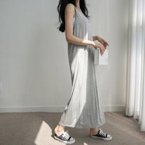 촉촉한 촉감 포멀 베이직 민소매 데일리 원피스