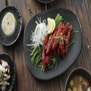 청아찬 산골 더덕무침
