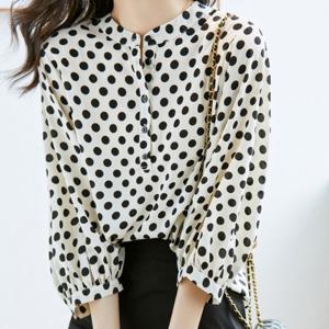 [블랙퀸] 볼륨통소매 도트 블라우스 blk004656