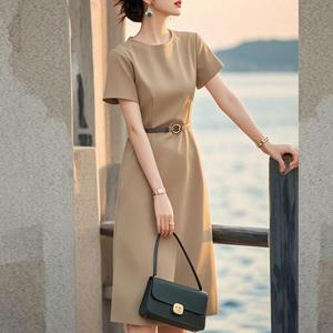 벌틴 벨트 반팔 원피스