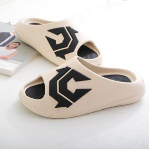 갓슈  어벤져 엠보싱 쿠션 남성슬리퍼