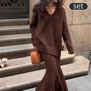 [유니제이] 브떼아 V넥 니트 스커트 SET