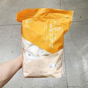 부드럽고 쫄깃한 호박인절미 1.25kg 아이스박스포장