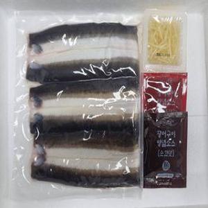 [통큰수산]장어 자포니카 손질 고창 풍천 국내산 100% 당일손질 최상급 민물장어 1kg (손질후 700g 내외)