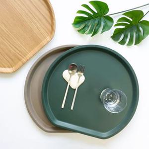 반달 솔리드 쟁반 1인 혼밥 식기 트레이 국산 서빙 논슬립 쟁반트레이