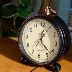 엔틱 인테리어 탁상용 알람 시계