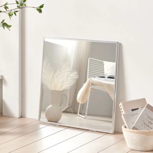 세련된 실버 프레임 탁자 테이블 정사각 디자인 거울 600 메이크업 소형