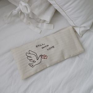 아이필로우-홀리데이 (IVORY)