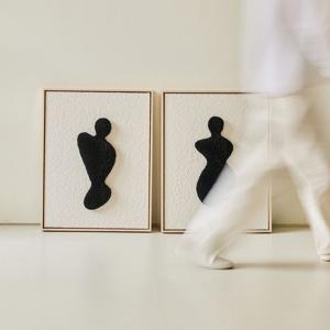 토르소 핸드 터프티드 오브제 월아트 프레임포함