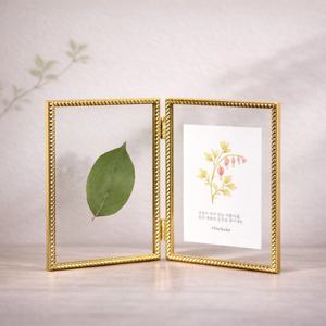 더블 골드 메탈 프레임 플로팅 접이식 투명액자 청첩장액자 포토테이블 액자 herbier
