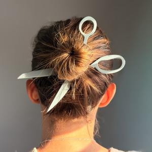 대왕 가위 머리핀 헤어핀 집게핀 비녀 헤어악세사리 머리집게핀 헤어집게핀 쓸데없는 우정템