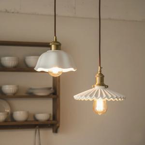 화이트 세라믹 1등 펜던트 북유럽 빈티지 인테리어 조명 식탁등 카페 레이스