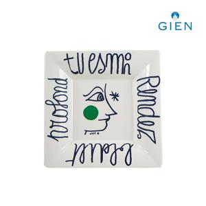 랄치펠 센티멘털 깊은 사각접시 페이스 1p (22x22cm)