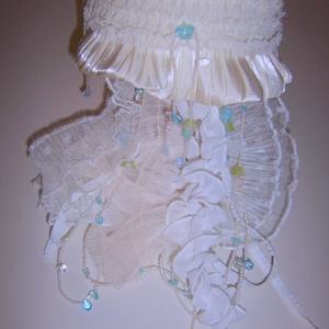 [오늘의집 단독] 핸드메이드 해파리 모빌 간이 조명 오브제