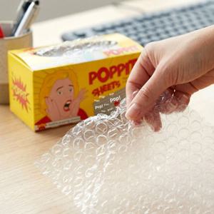 뽁뽁이 놀이 에어캡 킹받는 선물 쓸모없는 스트레스 해소 장난감 쓸데없는 신박한 직장인 회사