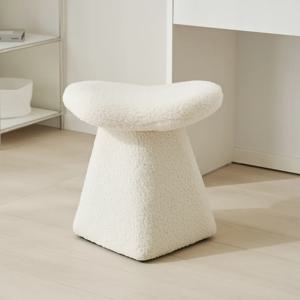 루미 부클레 화장대 스툴 의자