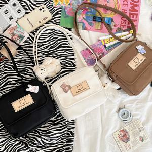 빅무드 곰돌이 패치 핸드폰 가방 가벼운 미니 크로스백