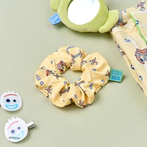 플레이 슬링키 독 패턴 스크런치 옐로우