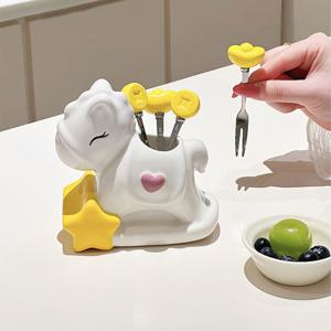 [해외] 귀여운 말 디저트 과일포크 세트 예쁜 과일 티포크 집들이 선물 2colors