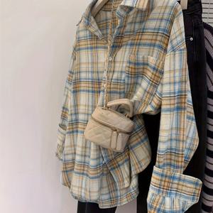 TEMU 여성용 아메리칸 레트로 체크무늬 롱소매 자외선 차단 셔츠: 봄가을 시즌에 어울리는 홍콩 스타일 루즈핏 디자인