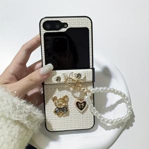 TEMU 휴대폰 케이스 - 패셔너블한 우븐 패턴 곰돌이 하트 접이식 폰 케이스, 펄 체인 장식, 삼성 갤럭시 Z 플립 3, 4, 5, 6, 7 호환, 풀 커버형 고급 접이식 폰 케이스