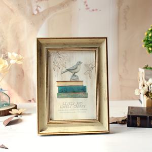 TEMU 4X6, 5X7, 6X8 사이즈로 제공되는 빈티지 사진 프레임입니다. 러스틱한 미학을 위해 디자인되었으며, 가로로 또는 세로로 보이도록 디스플레이할 수 있습니다. 벽걸이 또는 탁상에 사용하기에 적합하며, 가정 및 사무실 장식에 이상적입니다.