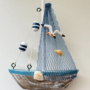 TEMU 빈티지 디스트레스드 나무 범선 장식품 1개, 어망과 조개 장식 포함, 항해 스타일 장식, 지중해 스타일 가정 장식, 레스토랑 바 와인장 장식, 집들이 선물, 장식용 소프트 가구