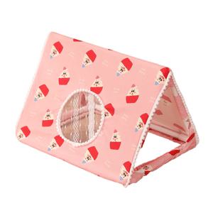 TEMU 귀여운 토끼와 햄스터를 위한 포근하고 통기성 좋은 침낭. 스크린 창문 디자인으로 애완동물을 지켜보면서도 충분한 사생활을 보장합니다.