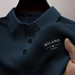 TEMU 남성용 대형 사이즈의 위하이문 체크 폴로 셔츠 - 약간의 스트레치와 통기성이 뛰어나 야외 활동 및 스포츠에 적합합니다. 영어 글자와 기하학적 디자인이 돋보이며 다양한 색상으로 제공되며, 플러스 사이즈입니다.