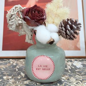 TEMU 1개, 새로운 창의적인 손으로 그린 세라믹 소형 꽃병, 홈 세라믹 장식 꽃병, 녹색 및 분홍색으로 디자인됨, 모던 홈 꽃병 장식, 수경 재배 꽃병