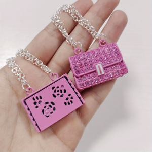 TEMU 벌크 공급 2개 신상품 달콤하고 시원한 다크 블랙 로즈 레드 체인 백 풀 라인스톤 장식 지갑 DIY 인형 시뮬레이션 핸드백 주얼리 액세서리 잡동사니 폰 케이스 메이크업 거울 장식 수공예 참