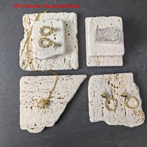 TEMU 우아한 베이지 스톤 주얼리 디스플레이 스탠드 (골드 액센트) – 귀걸이, 목걸이, 반지에 완벽 – 홈 데코, 주얼리 트레이, 주얼리 타워를 위한 스타일리시한 사진 소품