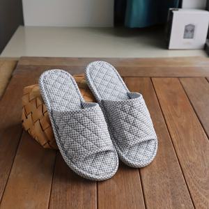 TEMU 남녀공용 가정용 패브릭 슬리퍼, 이중 패브릭 밑창으로 편안하고 내마모성이 뛰어난 실내화, 실내화로 적합한 커플 슬리퍼, 여성 신발