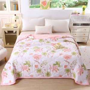 TEMU 신선한 꽃무늬 여름 시원한 냉감감 퀼트 1개, 얇은 이불/경량 담요, 편안하고 부드러운 원단, 땀 흡수 및 통기성, 더위에 잘 反应하는 사람에게 적합, 침실 및 손님방용, 싱글 및 더블 사이즈 선택 가능, 기계 세탁 가능하고 내구성이 뛰어나 모든 계절용, 가정, 침실, 호텔용 필수 침구 이불