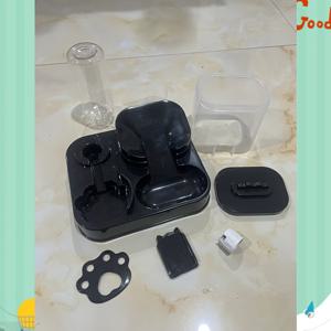 TEMU 고양이와 강아지용 자동 급수기(그릇 포함) - 0.26~2.64갤런 다중 용량, 배터리 불필요/플러그인 방식, 간편한 세척 및 방습 기능, 실내/실외 사용, 투명 창문과 인체공학적 손잡이가 있는 내구성 있는 블랙 디자인