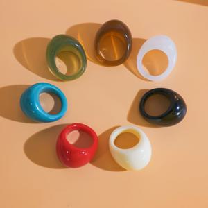 TEMU 여성을 위한 7피스 스타일 레진 반지 세트, 패셔너블하고 개인화된 디자인, 우아한 성격, 쌓을 수 있어 데일리 바캉스룩, 발렌타인데이, 어버이날 어머니와 딸을 위한 선물로 적합