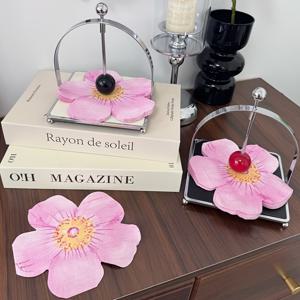 TEMU 20개 핑크 벚꽃 모양 컬러 냅킨 세트. 정교하게 프린트된 꽃무늬 디자인으로 웨딩, 생일, 브라이덜 샤워 선물, 파티 장식에 완벽하며 레스토랑 및 홈 다이닝에 적합합니다.