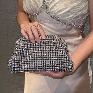 TEMU 여성을 위한 우아한 이브닝 클러치, 라인스톤 장식, 파티, 결혼식 및 공식 행사에 이상적입니다. 웨딩 가운, 공식 복장, 프롬 드레스 및 생일 의상과 잘 어울리는 스타일리시한 액세서리입니다.