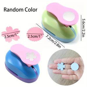 TEMU 종이 공예 엠보싱 도구, 대형 엠보싱 세트 2개 (2.5cm/1인치 원형, 하트, 리본, 꽃 모양 엠보서), 종이 예술 애호가를 위한 완벽한 핸드메이드 프로젝트 도구. 쉬운 프레스 펀칭 도구로 절단과 엠보싱이 간편합니다