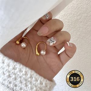 TEMU 저자극성, 스테인리스 스틸 18K 금도금 귀걸이, 변색 방지, 편안하고 다용도, 쉬우면서도 우아함, 고품질 패션 모조 진주 여성 귀걸이, 또는 파티용, 주얼리 추가, 여성들을 위한 고급스러운 선물