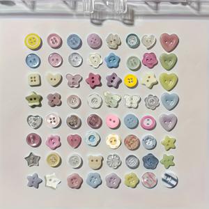 TEMU 프로젝트용으로 완벽한 아름다운 단추 40개입. 아기 옷 장식, 헤어밴드 제작 및 기타 귀여운 장식에 적합합니다.