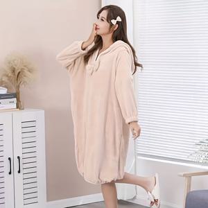 TEMU 가을, 겨울용 긴팔 목욕 가운 - 입고 사용 가능한 타월 - 편안한 휴식에 적합 - 초극세사 흡수성 코랄 플리스 소재 - 귀여운 리본 디자인 - 넉넉한 커프스 및 깔끔한 밑단 - 스파, 수영장, 헬스장에 이상적