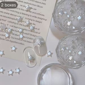 TEMU 3차원 펜타그램 네일 아트 장식 반박, 한국 스타일 진주 흰색 별 장식, 플랫 펜타그램 네일 장식 (인스타 스타일), 네일 아트 용품, Y2K, 네일 디자인 장식 부품, 네일 살롱에서 사용하는 것과 동일