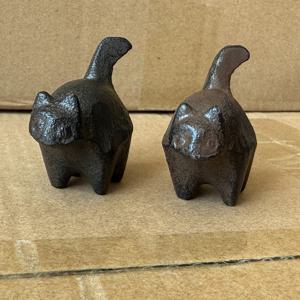 TEMU 빈티지 캐스트 고양이 조각상 2개, 내구성 강한 데스크탑 장식 및 문진, 전기 불필요, 미니어처 동물 조각상, 사무실 및 정원 장식용 | 러스틱 책장 액센트, 모던 또는 전통 스타일 적합, 빈티지 미학, 정교한 장인 정신, 장식용 피규어, 핸드크래프트 느낌, 고양이 장식