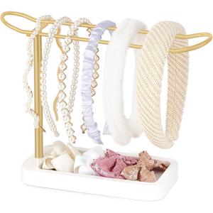 TEMU 금색 메탈 헤어밴드 홀더 및 정리함 (여성용). 스크런치, 클로 클립, 팔찌를 보관하고 전시할 수 있는 이 헤어 액세서리 보관 랙은 스크런치, 클로 클립, 팔찌를 보관하고 전시하기에 완벽하며 기숙사 또는 침실 장식에 이상적인 스타일리시한 선물입니다.