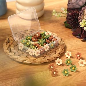 TEMU 세 가지 색상의 플로럴 푸시핀 15개 세트 - 색상 코드된 꽃이 특징인 레진 손톱 밑꿰기, 게시판 및 코르크 보드에 적합합니다. 이 장식용 및 실용적인 사무용품은 가정 또는 직장 정리를 위해 완벽합니다.