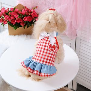 TEMU 빨간 체크 대비 파란색 원단 하트 모양 천 패치 흰색 나비 매듭 장식 오픈 버스트 프레스 버튼 디자인 편리한 착용 귀엽고 장난기 넘치는 애완 고양이 및 강아지 발렌타인데이 결혼식 파티 휴일 실내외 착용