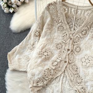 TEMU 새로운 여름 한국 스타일 V넥 레이스 장식 빈티지 할로우 아웃 스위트하고 스타일리시한 가디건 탑