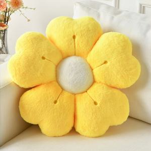 TEMU 부드러운 데이지 디자인의 포근한 플로럴 쿠션 - 푹신한 꽃잎이 있는 매력적인 흰색 및 핑크색 쿠션, 침대 또는 소파에 완벽, 기숙사 방 장식에 좋습니다.